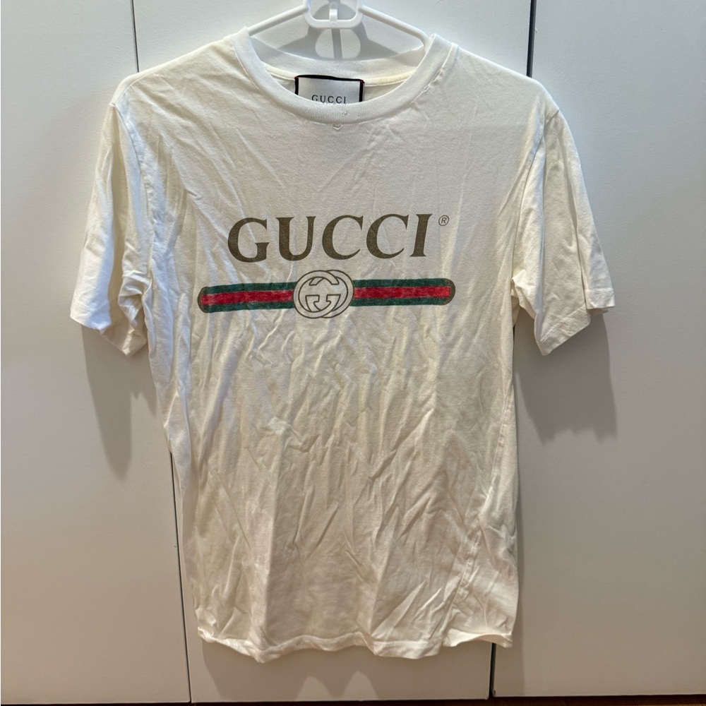 Faux Gucci White Short Sleeve Tee with Iconic Logo
